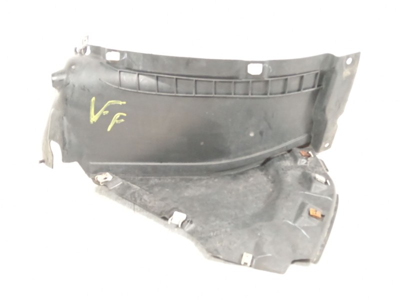Recambio de paso de rueda delantero izquierdo para audi a5 sportback (f5a) advanced quattro referencia OEM IAM 8W6853887  