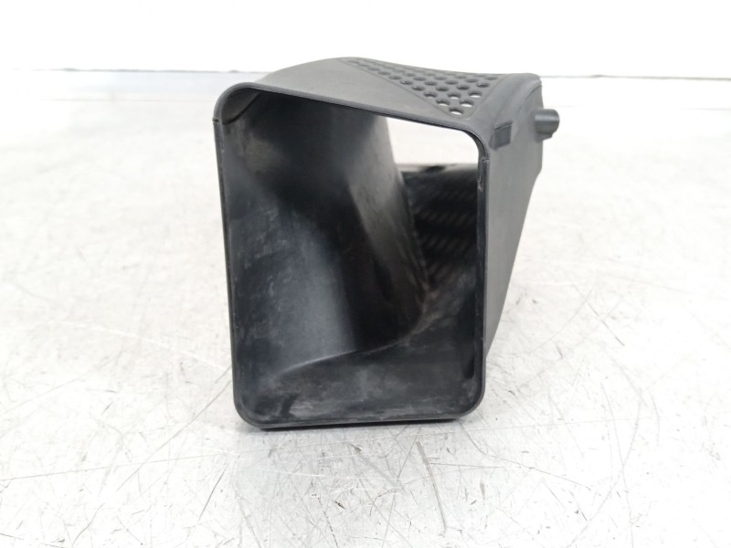 Recambio de tubo para audi a5 sportback (f5a) advanced quattro referencia OEM IAM 8W0129618  