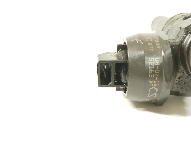 Recambio de inyector para seat leon (1p1) 1.9 tdi referencia OEM IAM 038130073BN  0414720313