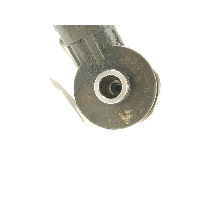 Recambio de inyector para citroën c3 i (fc_, fn_) 1.4 hdi referencia OEM IAM 0445110252 1980K2 565889