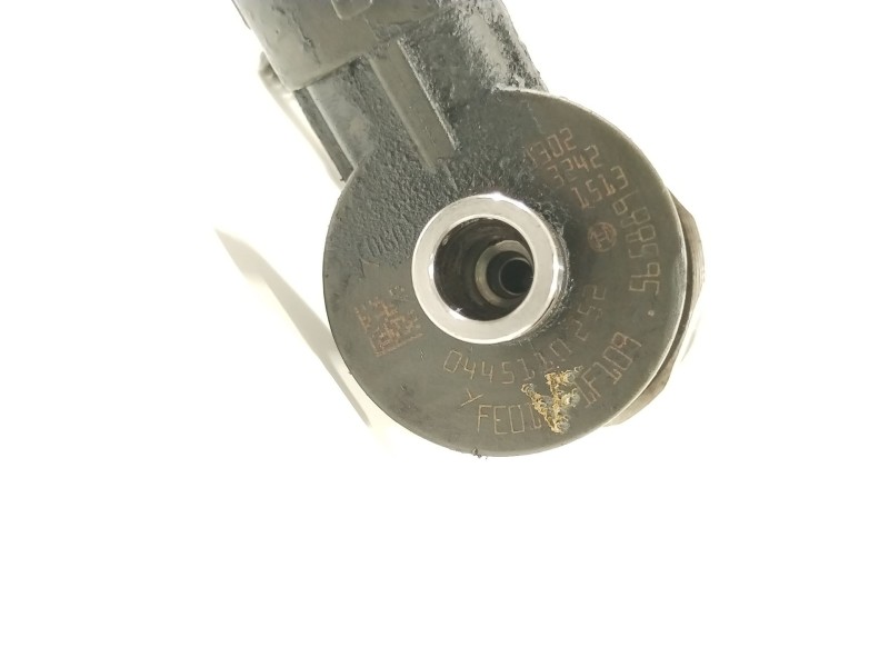 Recambio de inyector para citroën c3 i (fc_, fn_) 1.4 hdi referencia OEM IAM 0445110252 1980K2 565889