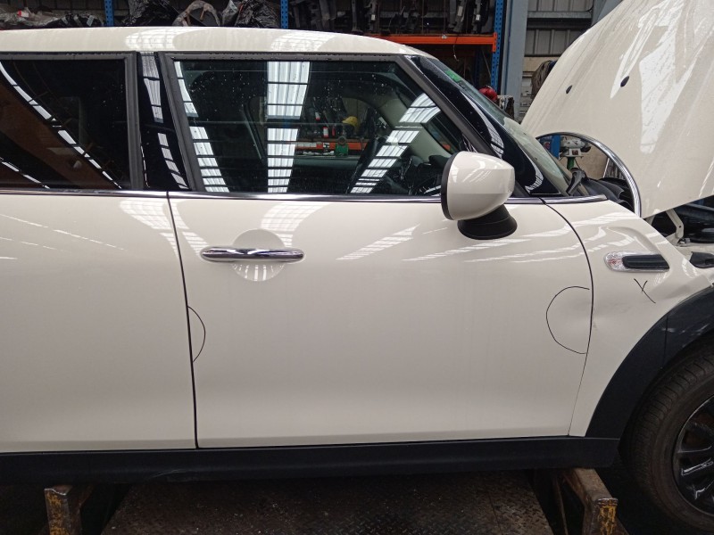 Recambio de puerta delantera derecha para mini mini (f55) one referencia OEM IAM   