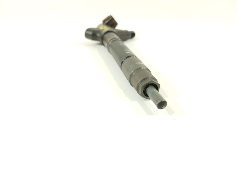 Recambio de inyector para toyota avensis (t27) active referencia OEM IAM 2367026071  2367029115
