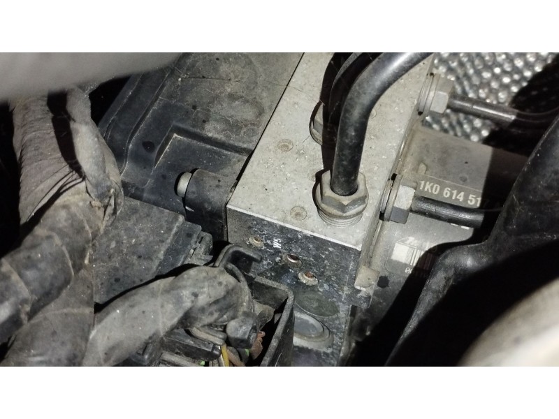 Recambio de abs para seat altea xl (5p5, 5p8) 1.6 tdi referencia OEM IAM 1K0614517AT  