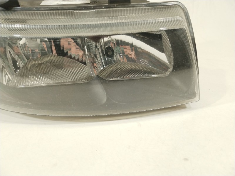 Recambio de faro derecho para seat leon (1m1) 1.9 tdi referencia OEM IAM 1M1941016  