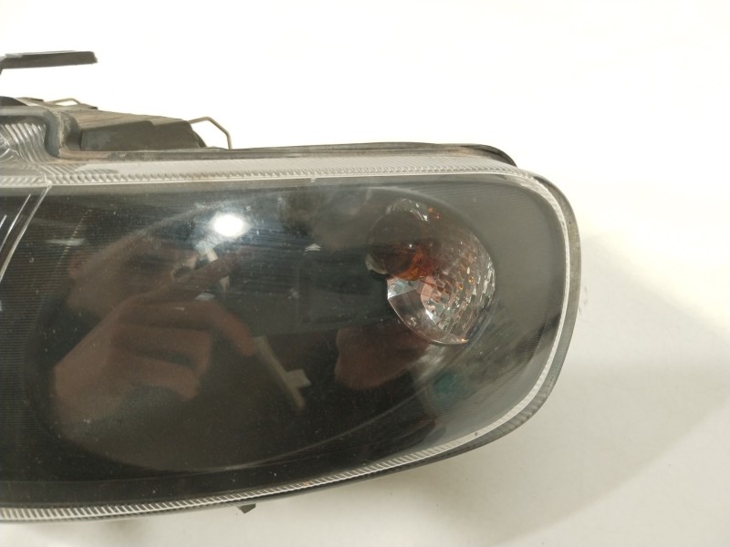 Recambio de faro izquierdo para seat leon (1m1) 1.9 tdi referencia OEM IAM 1M1941015  