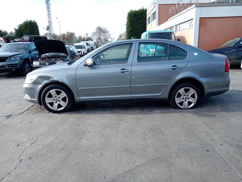 skoda octavia ii (1z3) del año 2012