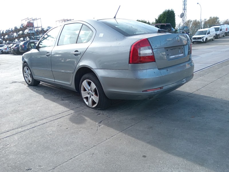 skoda octavia ii (1z3) del año 2012