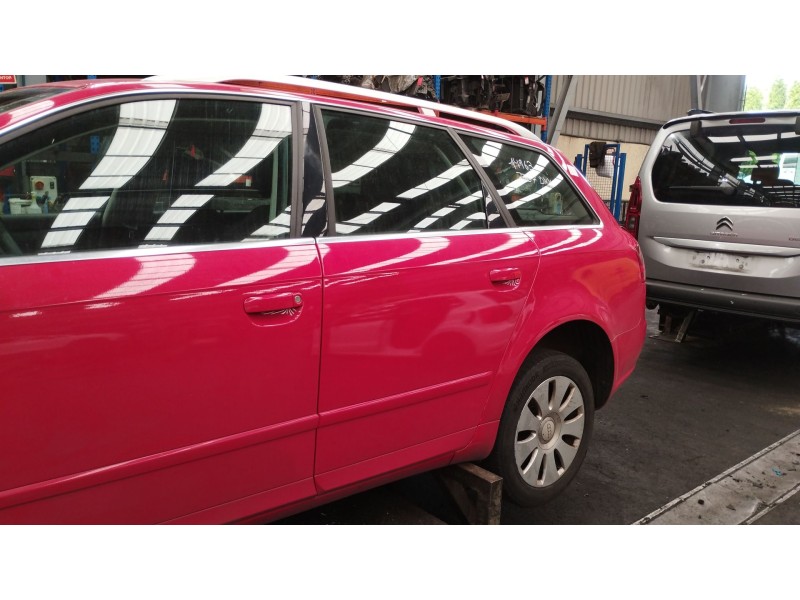 Recambio de puerta trasera izquierda para audi a4 b7 avant (8ed) 2.0 tdi referencia OEM IAM   