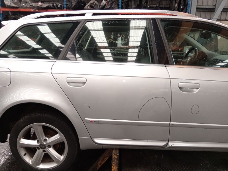 Recambio de puerta trasera derecha para audi a4 b7 (8ec) 2.0 tdi referencia OEM IAM   
