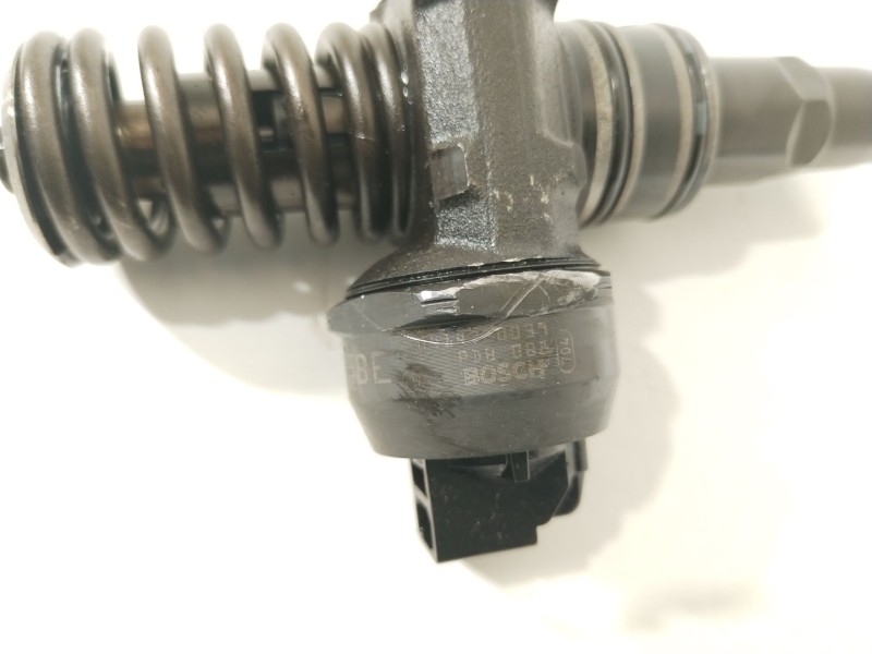 Recambio de inyector para seat leon (1m1) 1.9 tdi referencia OEM IAM 038130073AL  0414720039
