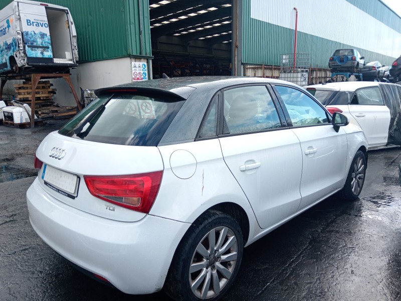 audi a1 sportback (8xa, 8xf) del año 2013