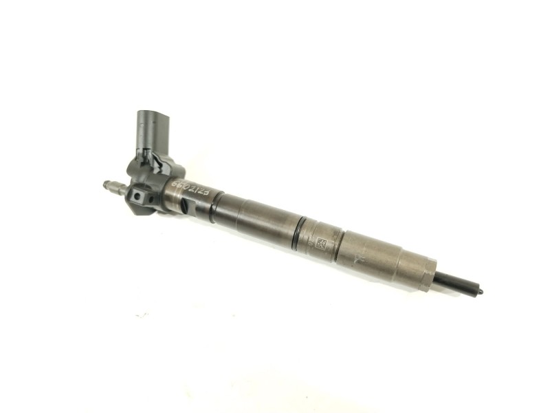 Recambio de inyector para volkswagen passat berlina (3c2) advance plus referencia OEM IAM 03L130277  0445116030
