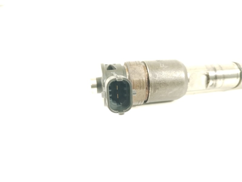 Recambio de inyector para kia optima concept referencia OEM IAM 338002A610  0445110589