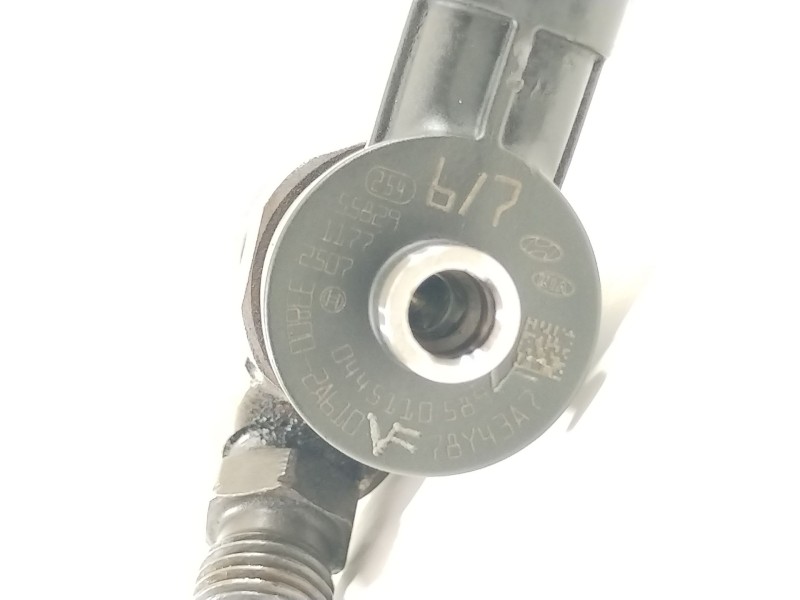 Recambio de inyector para kia optima concept referencia OEM IAM 338002A610  0445110589