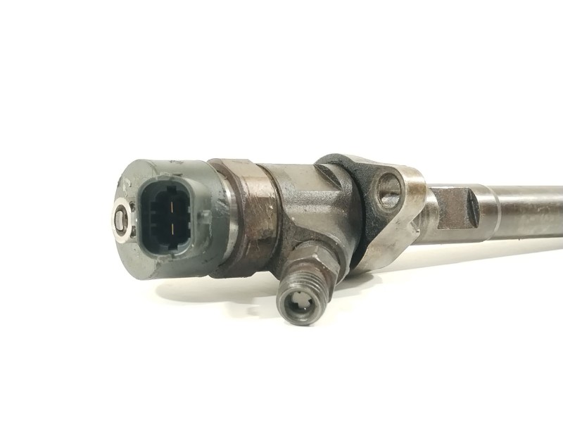 Recambio de inyector para » otros... santana 300 referencia OEM IAM 606680  0445110239