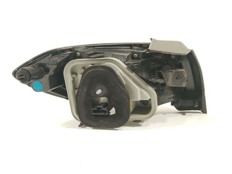 Recambio de piloto trasero derecho para peugeot 208 2020 referencia OEM IAM 9823216580 73250912 