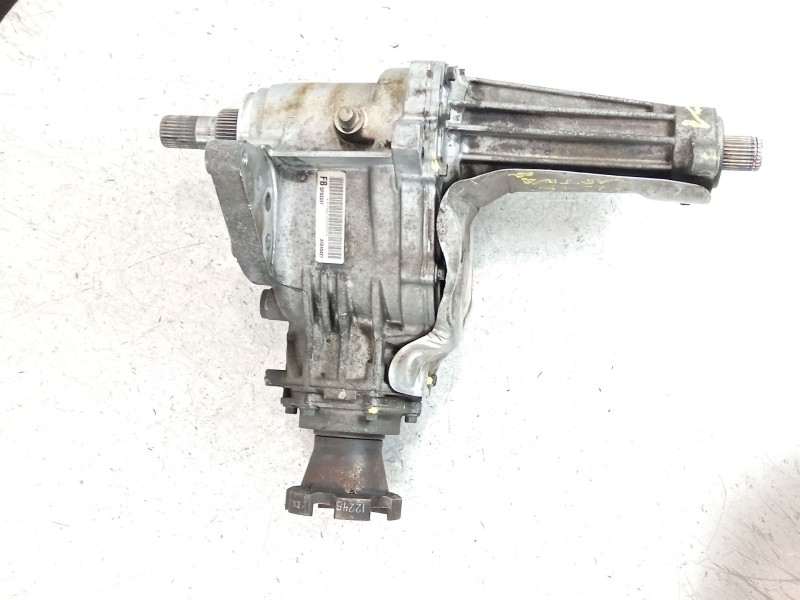 Recambio de caja transfer para chevrolet captiva 2.0 vcdi lt referencia OEM IAM 24240427  