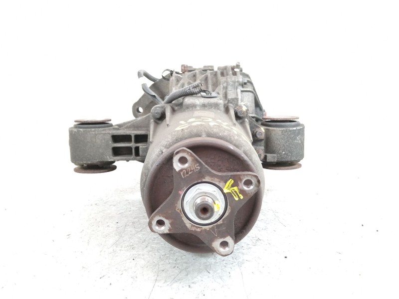 Recambio de diferencial trasero para chevrolet captiva 2.0 vcdi lt referencia OEM IAM 22721326  9009058602