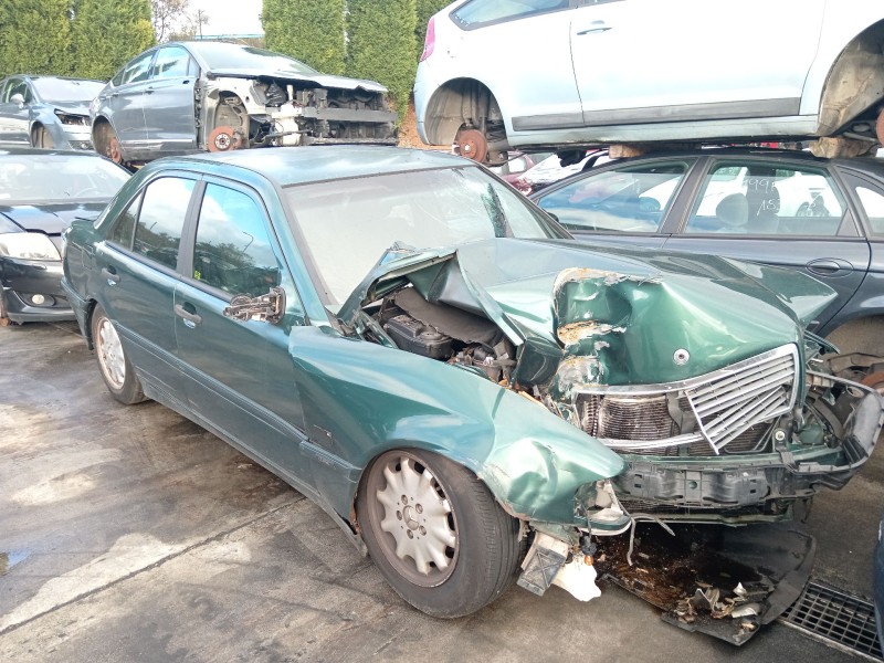 mercedes-benz clase c (w202) del año 1999