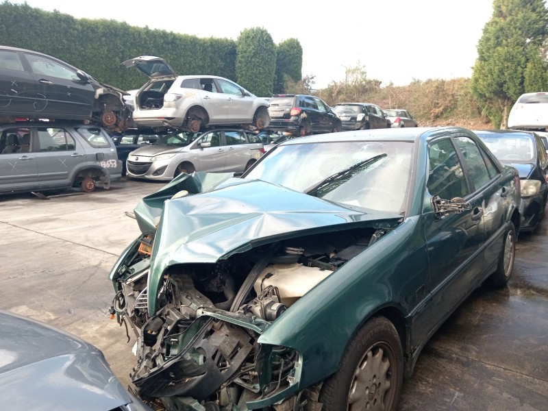 mercedes-benz clase c (w202) del año 1999