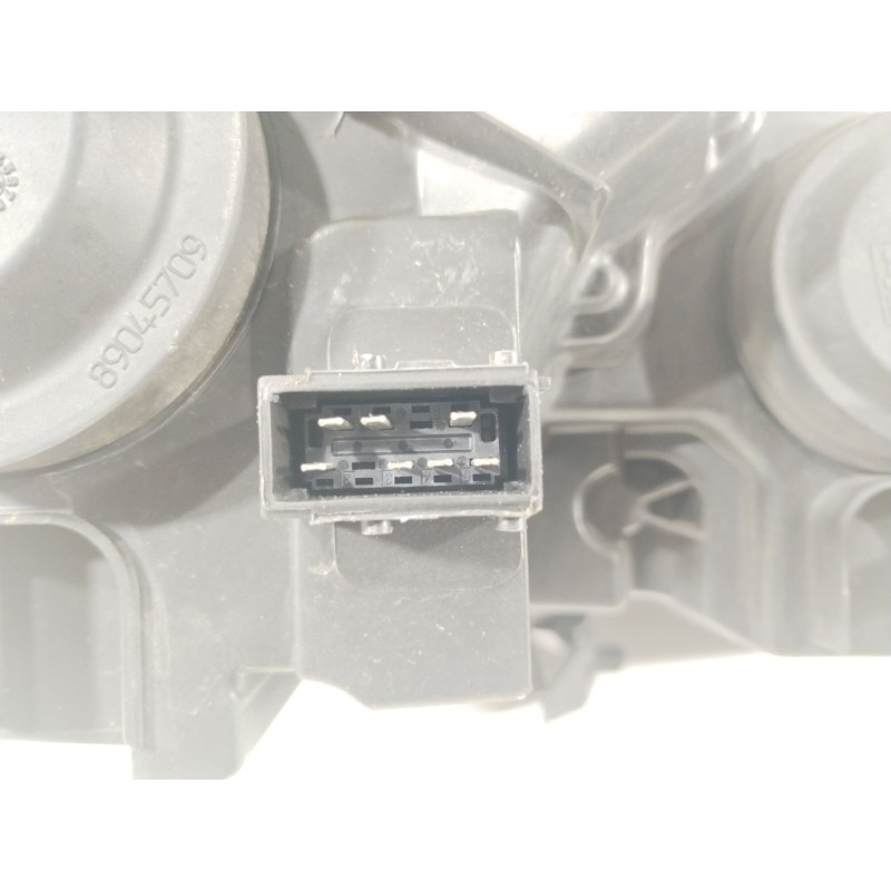 Recambio de faro izquierdo para citroën c4 i (lc_) 1.6 hdi referencia OEM IAM 9684381980 6208L4 89902310