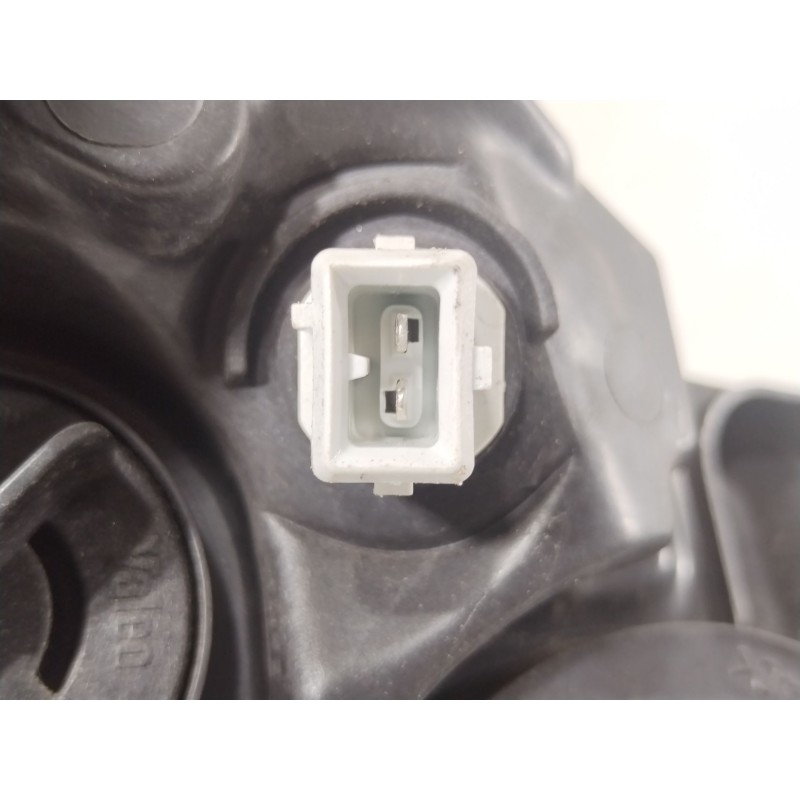 Recambio de faro izquierdo para citroën c4 i (lc_) 1.6 hdi referencia OEM IAM 9684381980 6208L4 89902310
