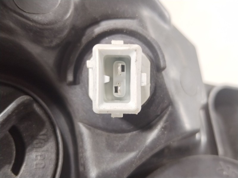 Recambio de faro izquierdo para citroën c4 i (lc_) 1.6 hdi referencia OEM IAM 9684381980 6208L4 89902310