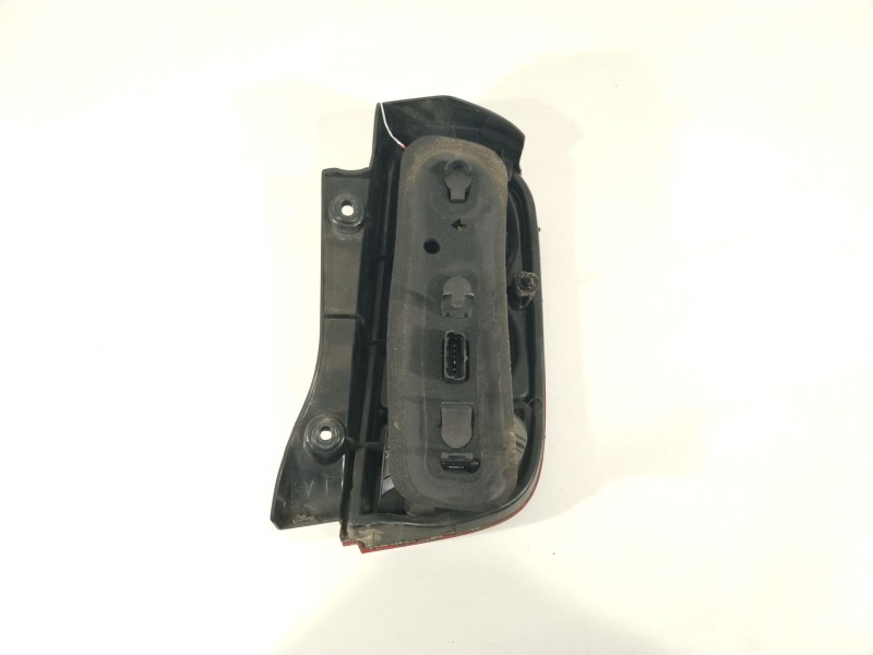 Recambio de piloto trasero izquierdo para nissan micra iii (k12) 1.4 16v referencia OEM IAM 26555BC500  