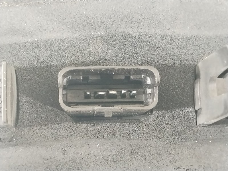 Recambio de piloto trasero izquierdo para nissan micra iii (k12) 1.4 16v referencia OEM IAM 26555BC500  