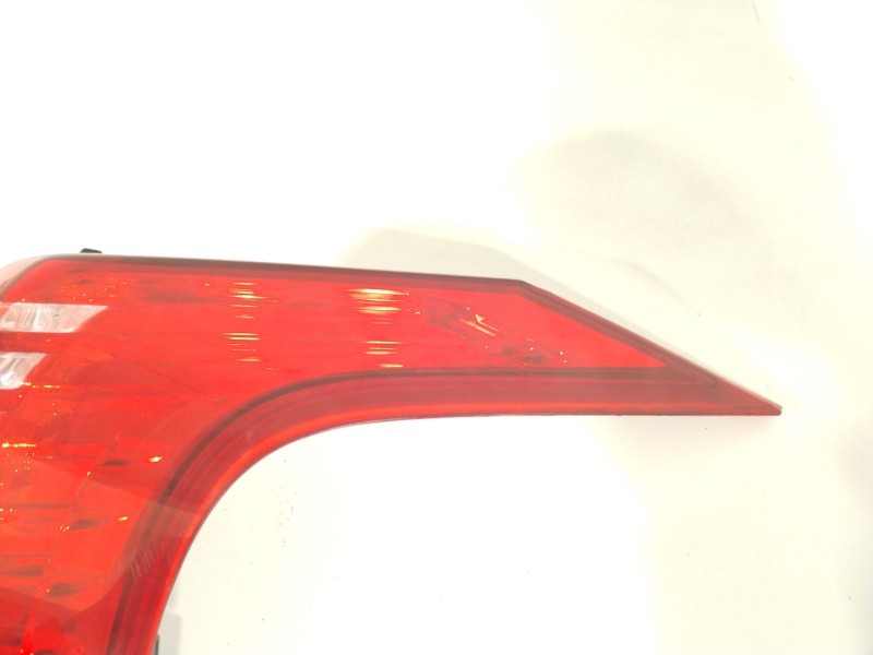 Recambio de piloto trasero derecho para peugeot 5008 premium referencia OEM IAM 9672666680 26120202 