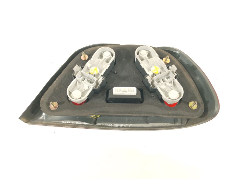 Recambio de piloto trasero izquierdo para volvo s40 i (644) 1.8 i referencia OEM IAM 3345723  