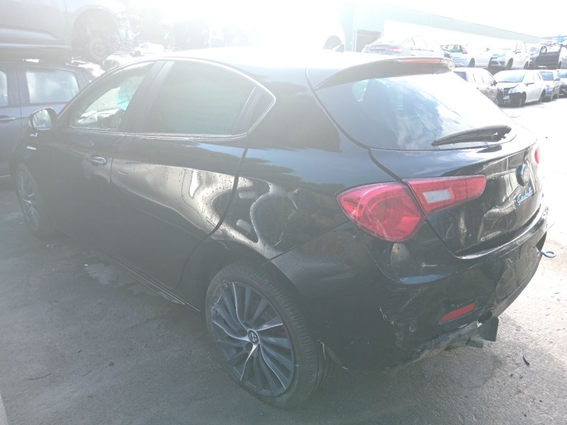 alfa romeo giulietta (940_) del año 2016