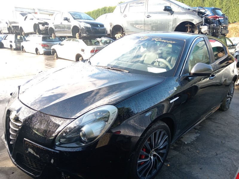 alfa romeo giulietta (940_) del año 2016