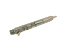 Recambio de inyector para dacia duster ambiance 4x2 referencia OEM IAM 166001137R  28232251 2