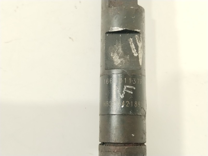 Recambio de inyector para dacia duster ambiance 4x2 referencia OEM IAM 166001137R  28232251