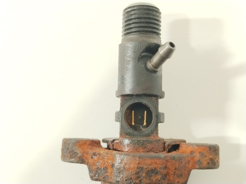 Recambio de inyector para peugeot 308 gt referencia OEM IAM 9656389980  EJBR03801D