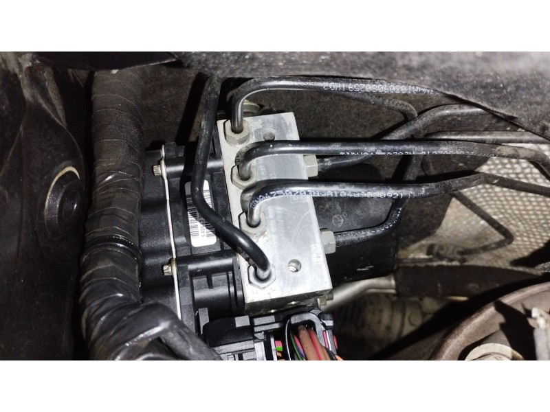 Recambio de abs para seat ibiza iv sc (6j1, 6p5) 1.9 tdi referencia OEM IAM 6R0614517H 6R0907379H 0265239000