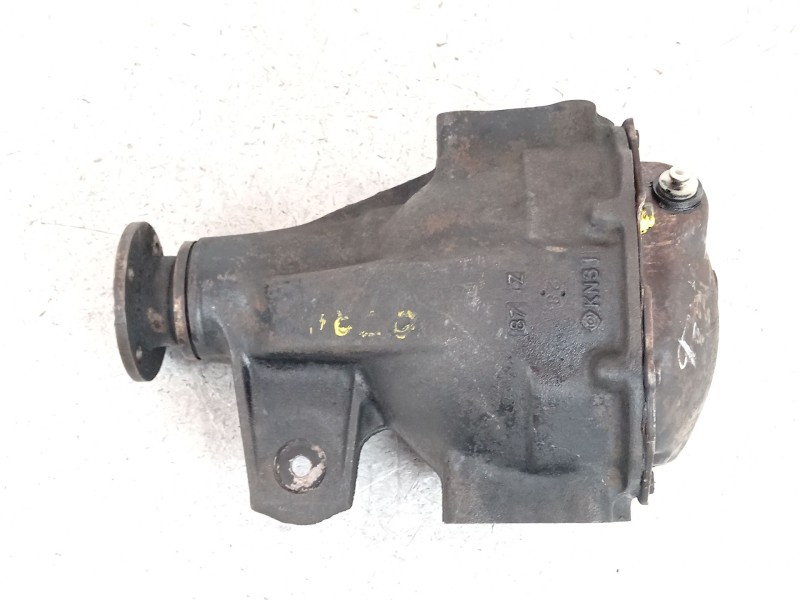 Recambio de diferencial delantero para mitsubishi montero (l040) 2500 td (4-ptas.) referencia OEM IAM MB527447  