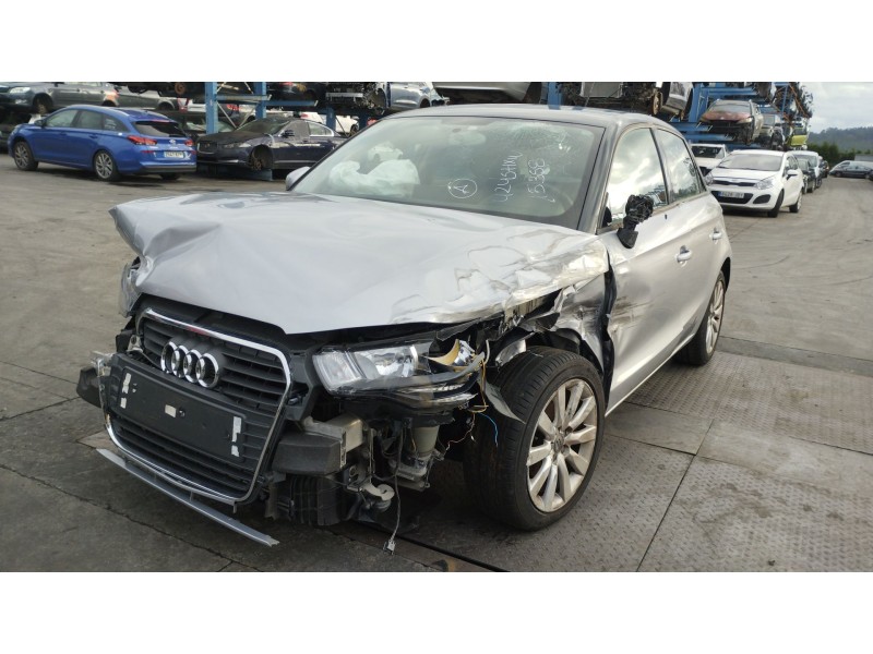 audi a1 sportback (8xa, 8xf) del año 2014