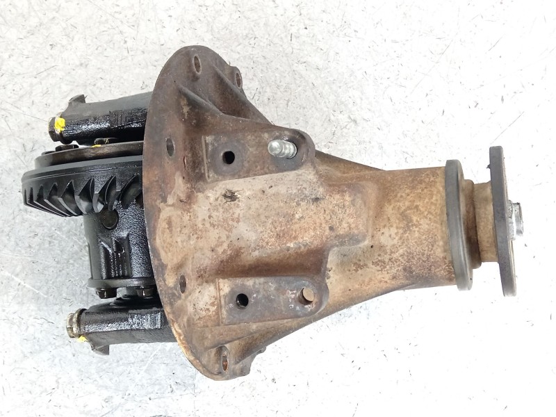Recambio de diferencial trasero para » otros... santana 300 referencia OEM IAM 2745186CC0  