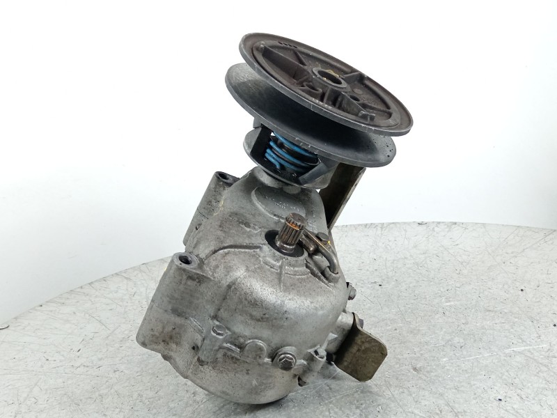 Recambio de caja cambios para microcar lyra referencia OEM IAM 10:1 140469  07-98