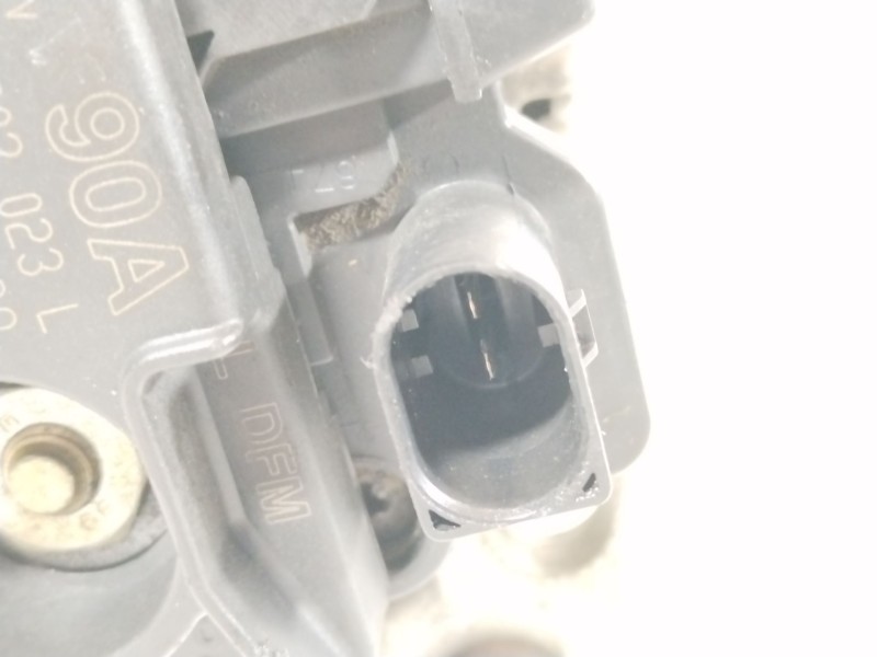 Recambio de alternador para seat leon (1m1) 1.9 tdi referencia OEM IAM 038903023L  