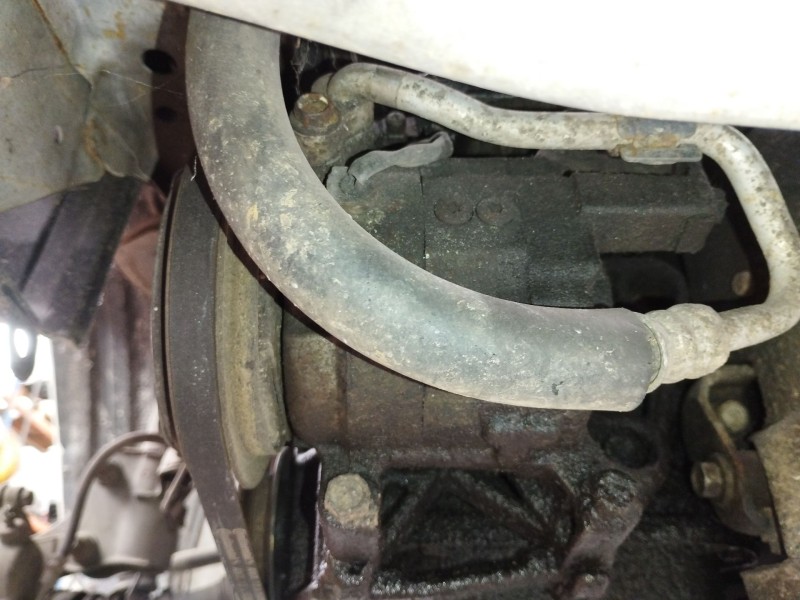 Recambio de compresor aire acondicionado para nissan x-trail (t30) comfort referencia OEM IAM 926005M301 2K43245010 