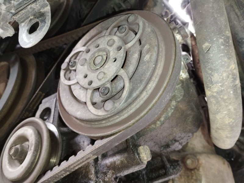 Recambio de compresor aire acondicionado para nissan x-trail (t30) comfort referencia OEM IAM 926005M301 2K43245010 