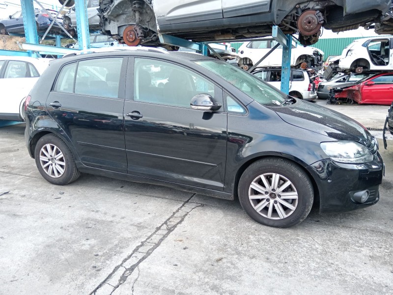 volkswagen golf plus v (5m1, 521) del año 2010