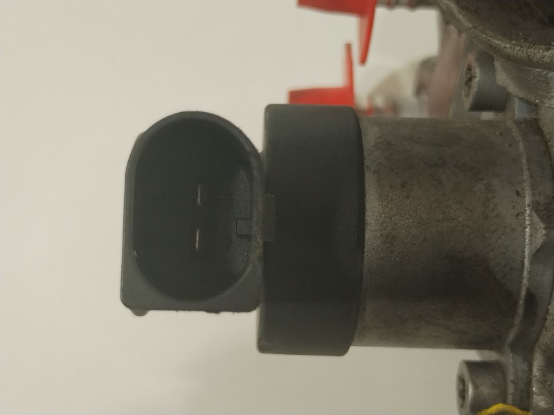 Recambio de bomba inyeccion para bmw 5 touring (f11) 525 d xdrive referencia OEM IAM 7823456 0445010528 13518597820