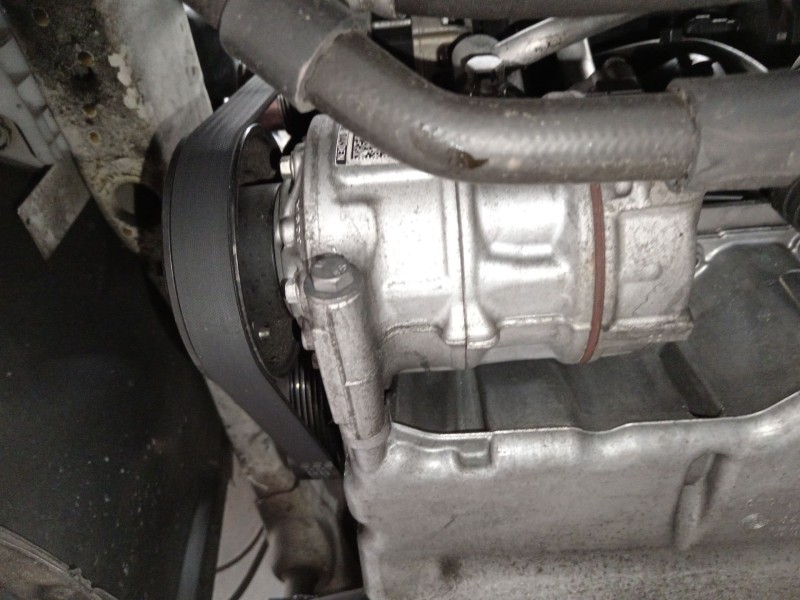 Recambio de compresor aire acondicionado para skoda yeti (5l) 1.2 tsi referencia OEM IAM 5K0820803G 119128105B4 1782P