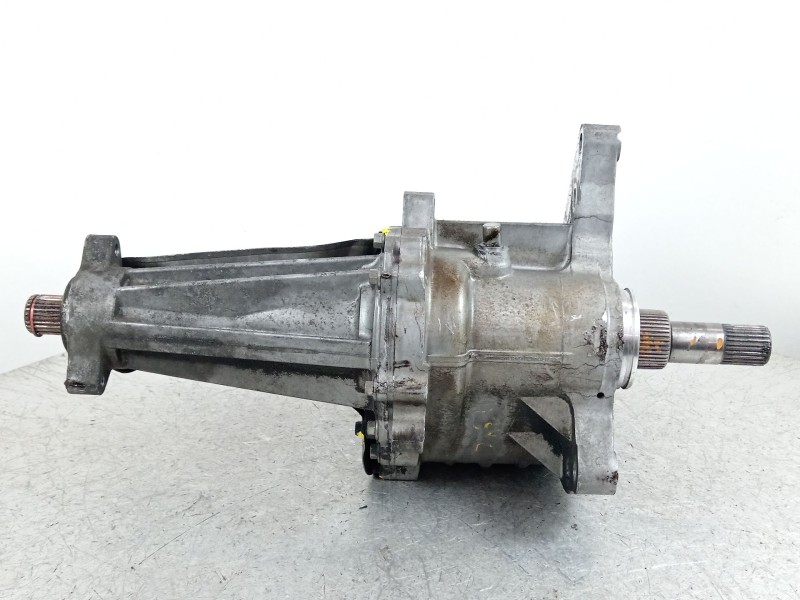 Recambio de caja transfer para chevrolet captiva 2.0 vcdi lt referencia OEM IAM 96817139  