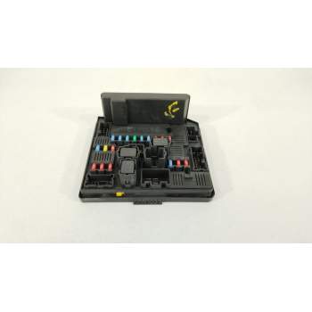CAJA RELES / FUSIBLES 284B7JD02A 518975032 6667490699